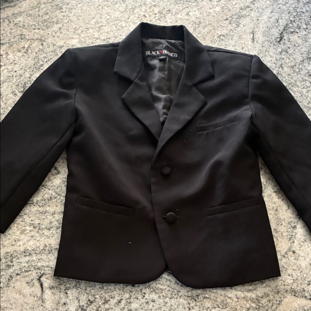 Black Blazer Jacket and Pants Suit l 3T - Picture 2 of 9